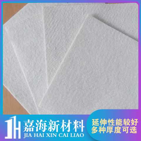 供應(yīng)長(zhǎng)治各種用途無紡布、長(zhǎng)絲布、滌綸布生產(chǎn)廠家